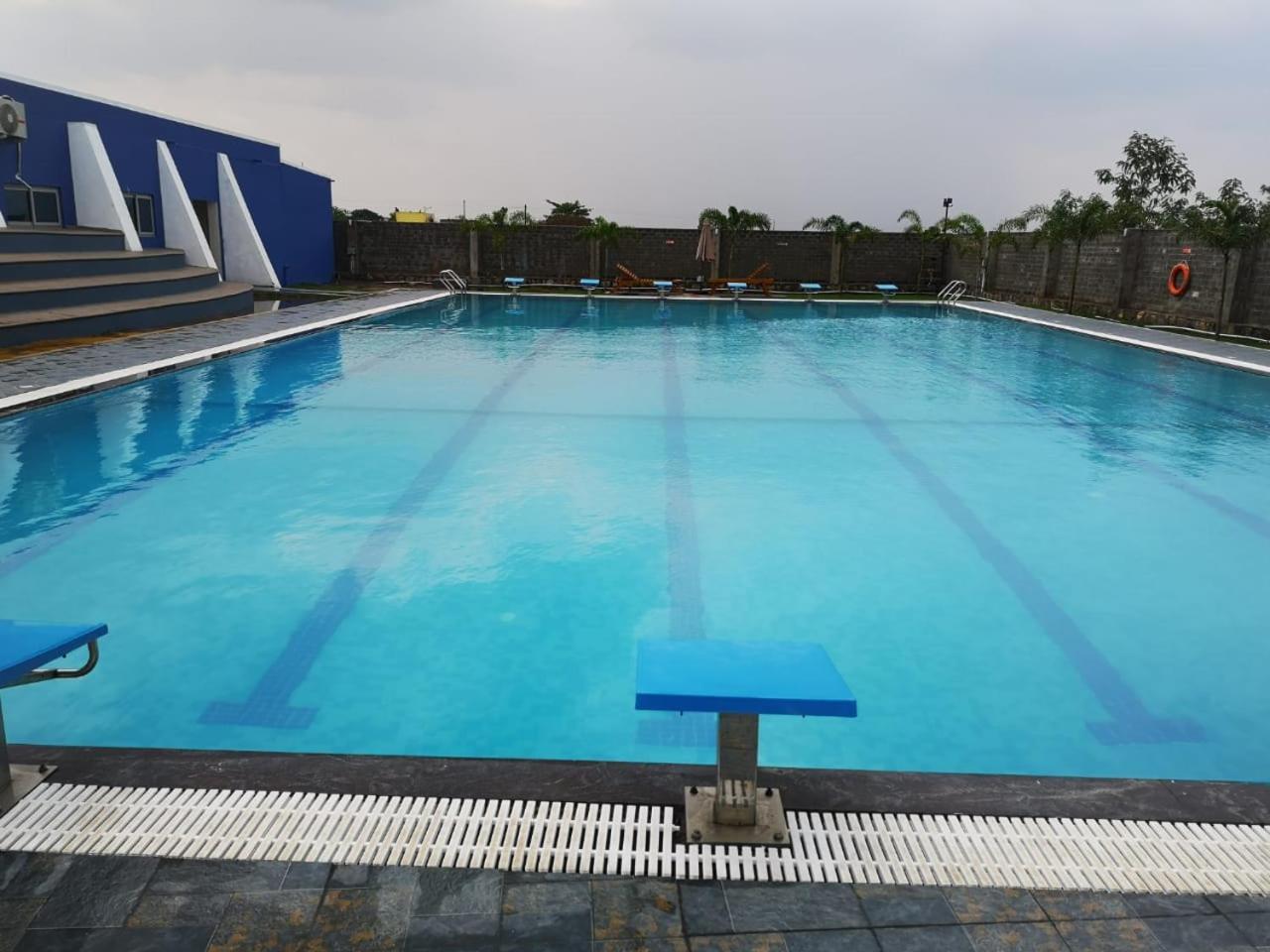 Silver Stone Park Resort, Kovilpatti Exterior photo
